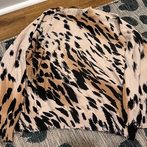 Fate Distressed Animal Print Women's Sweater l L